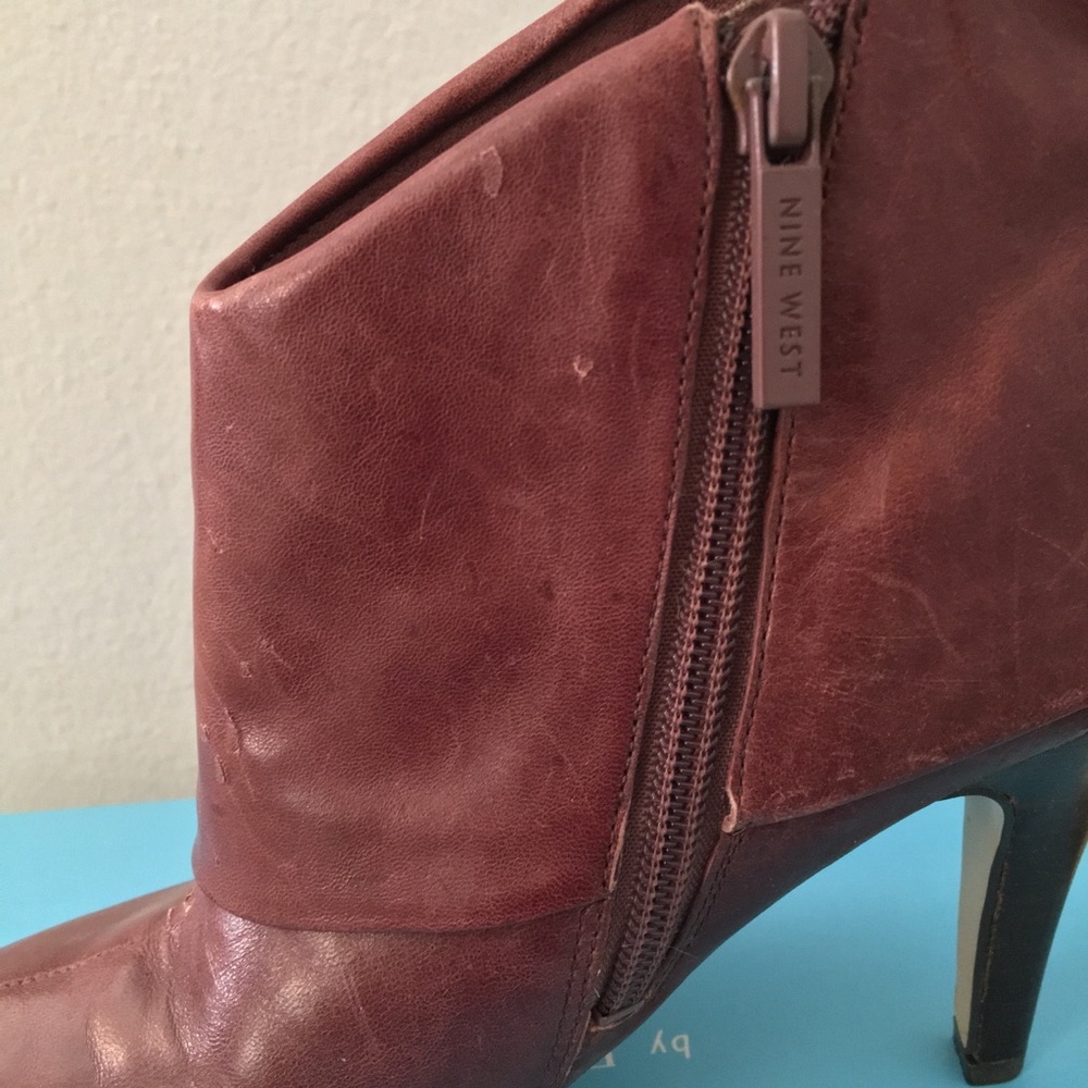 Nine West purple ankle boots. Size 4.5 - Picture 5 of 9
